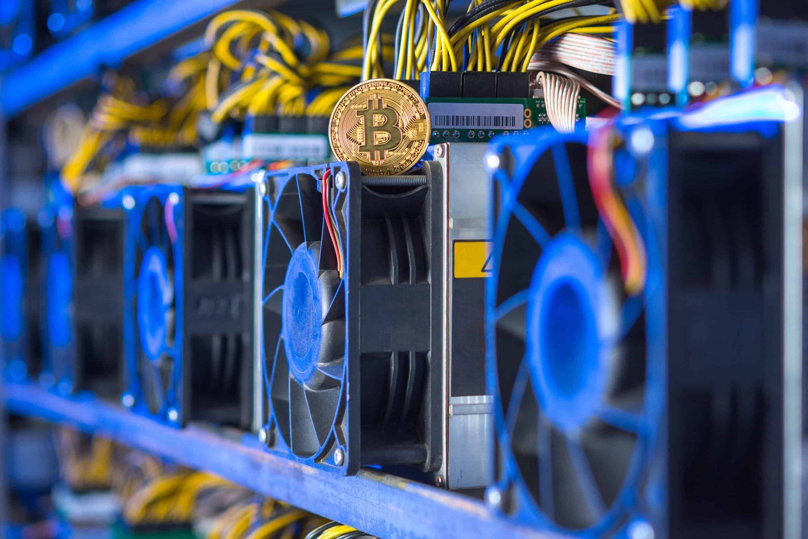 Technology and Innovation in Bitcoin Mining